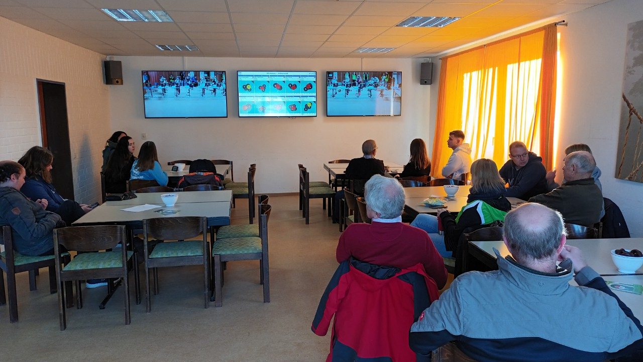 Aufmerksame Besucher