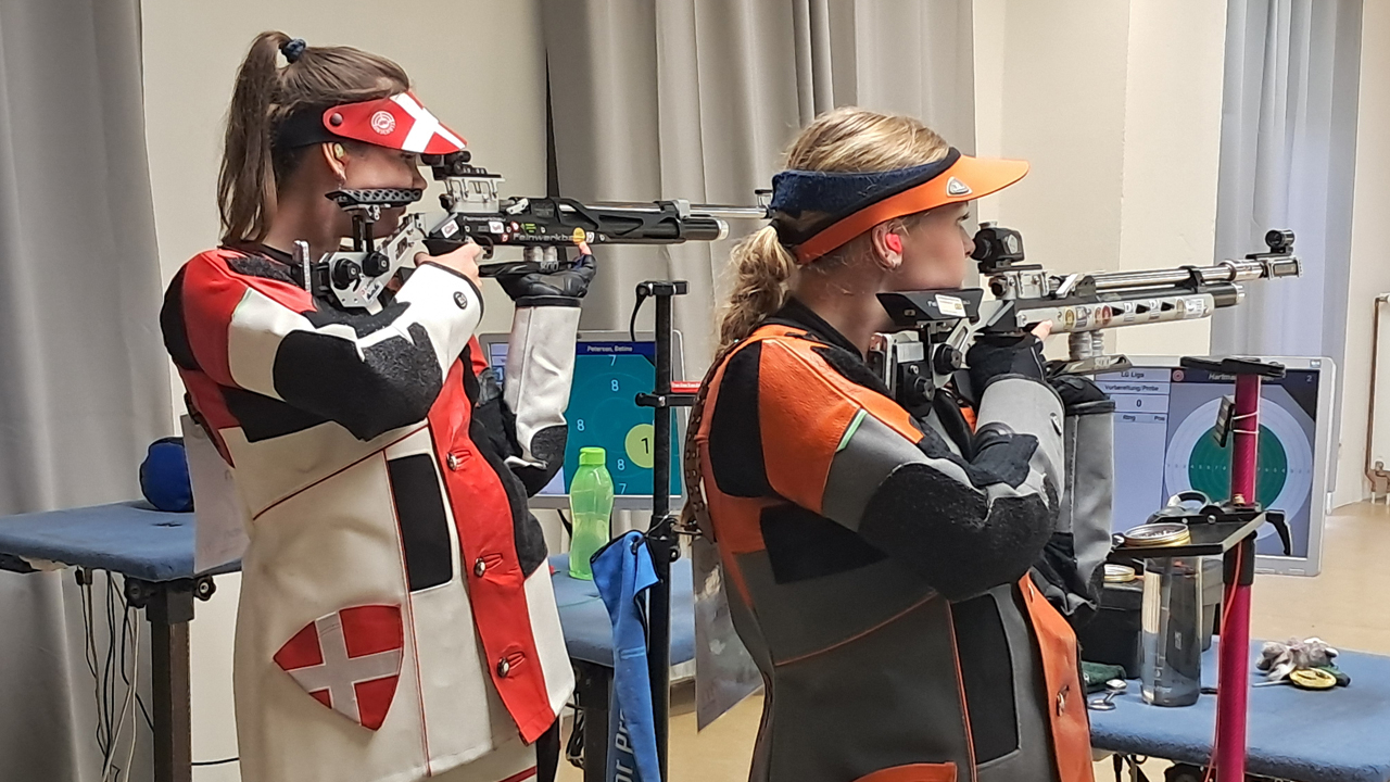 Betina Petersen im Spitzenduell gegen Carmen Hartmann